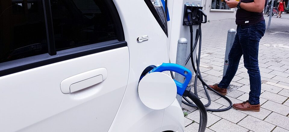 Les tendances actuelles du marché des véhicules électriques Innovations et enjeux écologiques à connaître