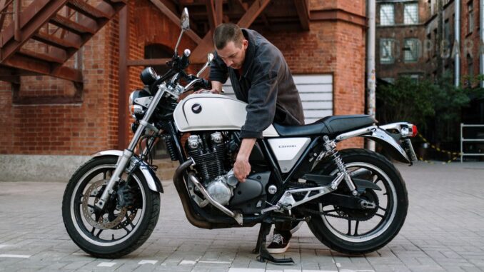Contrôle Technique Moto en 2026 les nouvelles obligations et les dates à retenir